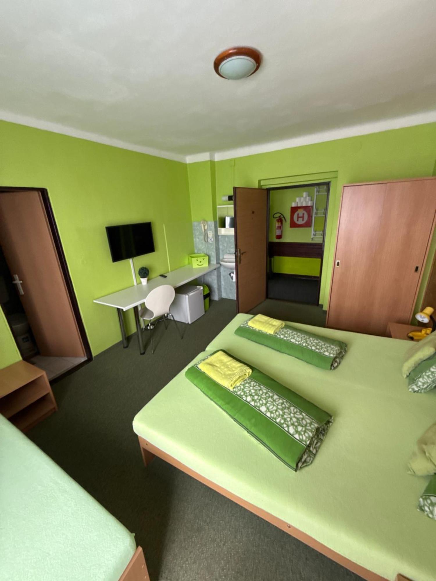 Hotel Zatisi ヤンスケー・ラーズニェ 部屋 写真