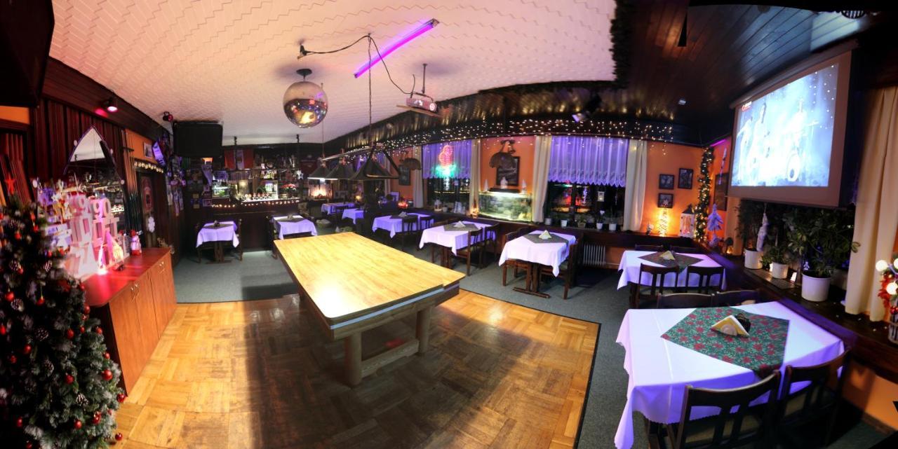 Hotel Zatisi ヤンスケー・ラーズニェ エクステリア 写真